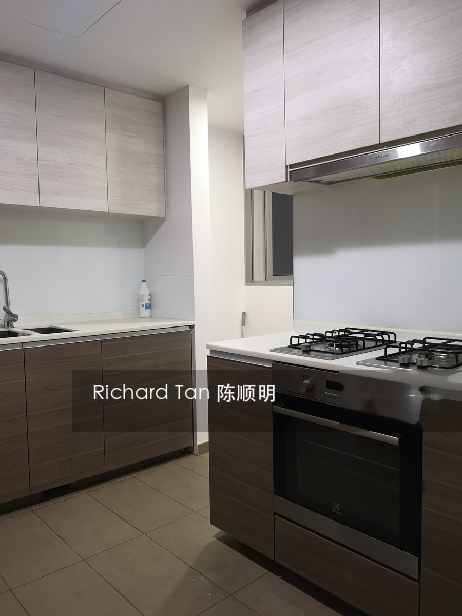 Bartley Residences (D19), Apartment #201076782